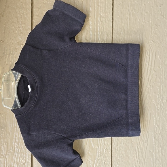 Everlane the seamless tee black crop ribbed stretch tee XS/S - Picture 5 of 11